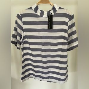 Banana Republic Top. NWT.